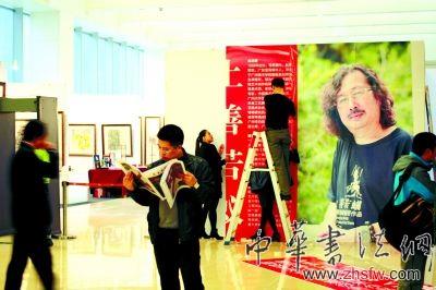 艺术家投300万设展位 艺博会上烧钱值不值
