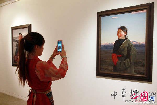 西藏文化题材系列展“云中藏歌 ”在北京举办