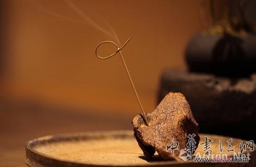 从用香差异窥探中西方文化