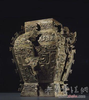晚商/西周早期青铜饕餮纹方罍