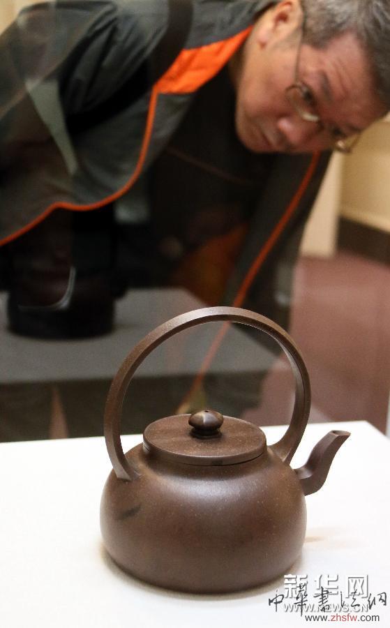 （晚报）（2）南京瑰宝——南京博物院·南京市博物馆紫砂茶具精选展在港举行