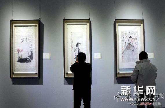 （新华网）（2）小长假享文化大餐