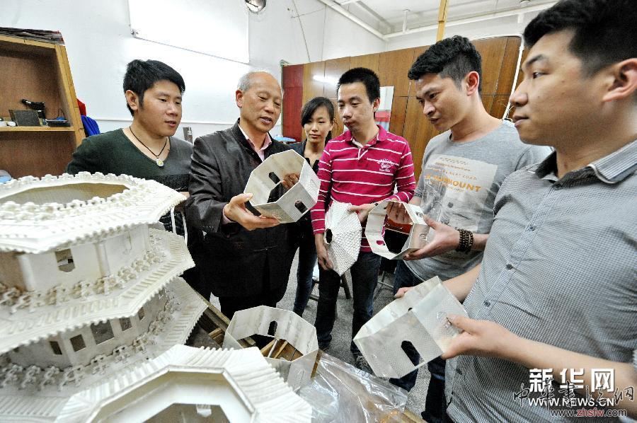 请以此说明为准！（晚报）（3）林仕元：让畲族银器制作工艺在创新中发展