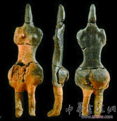 法国出土约6000年前女性雕像