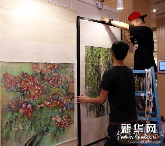 （财经专线）（2）香港银座拍卖首次春拍呈献超400件拍品