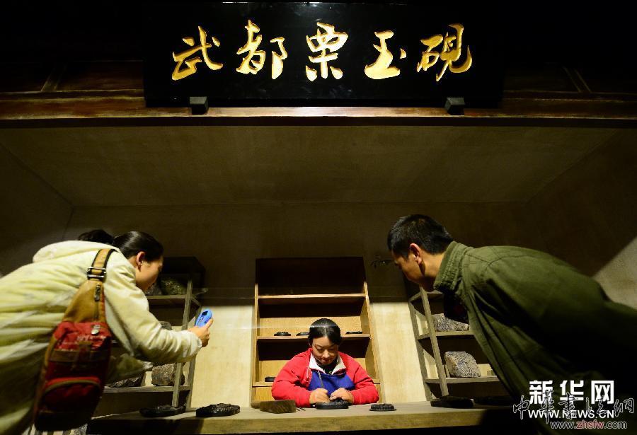 （晚报）（2）甘肃武都：时空交汇展现非遗文化