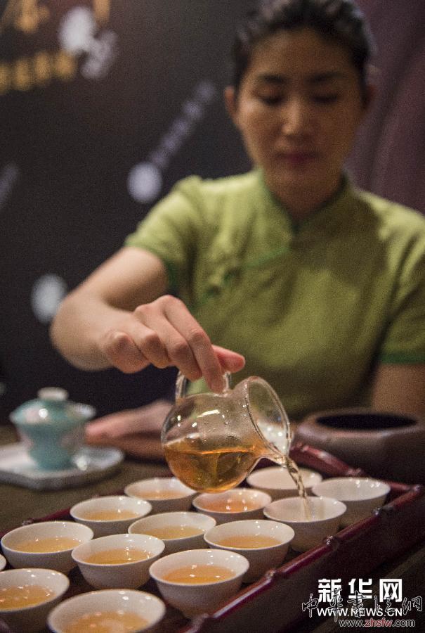 （XHDW）（1）“问道茶禅——茶与香道专场”拍卖会将在香港举行