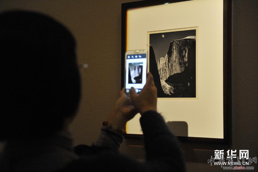 （文化）（1）“乘物游心——1839-2014直接摄影原作展”在京展出