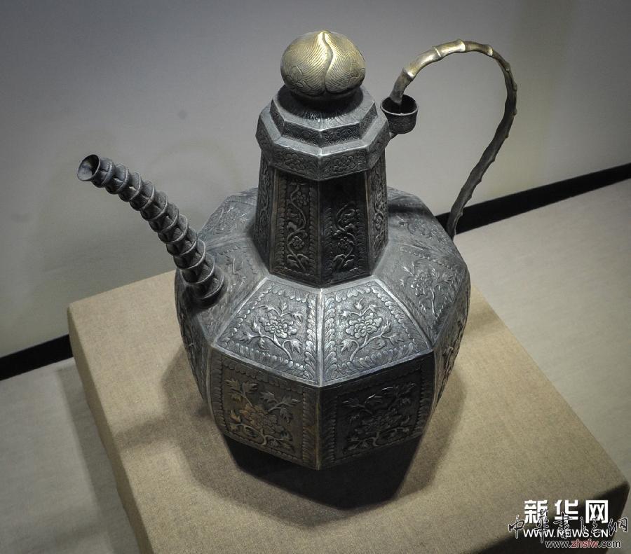 （XHDW）（2）“古代饮食文化器具展”在西安举办