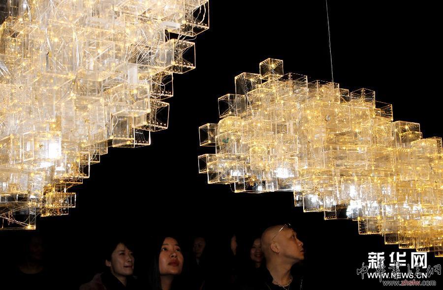 （晚报）（2）丈四笔·设计师首饰在上海叠·up美术馆展出