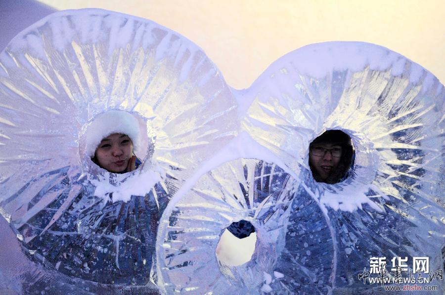 （社会）（7）“流光溢彩”冰雪童话世界——第31届哈尔滨国际冰雪节开幕