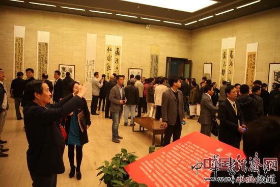 白狼书法展厅内 中国经济网记者李冬阳摄