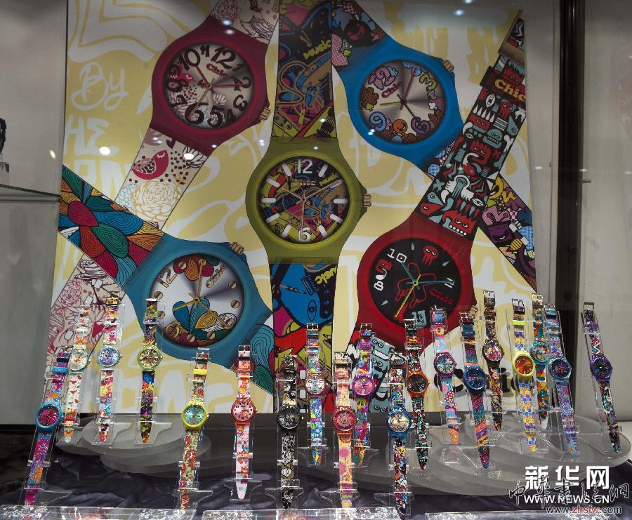 （社会）（2）第32届香港钟表展开幕