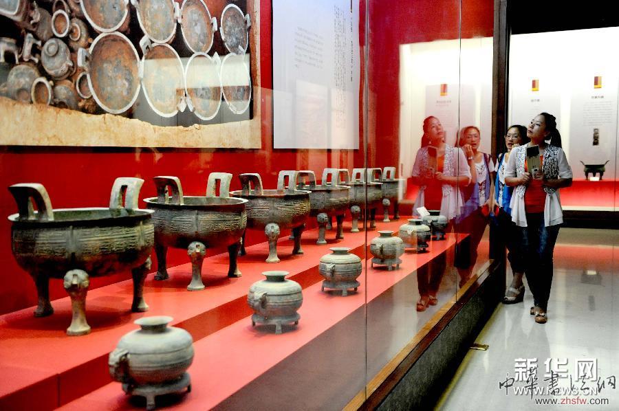 （文化）（1）河南举办中国鼎专题文化展