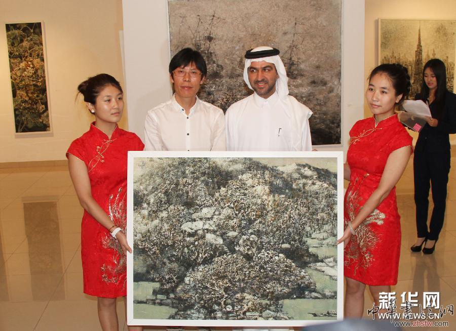 （XHDW）（1）中国画家刁庆春在迪拜举行油画作品展