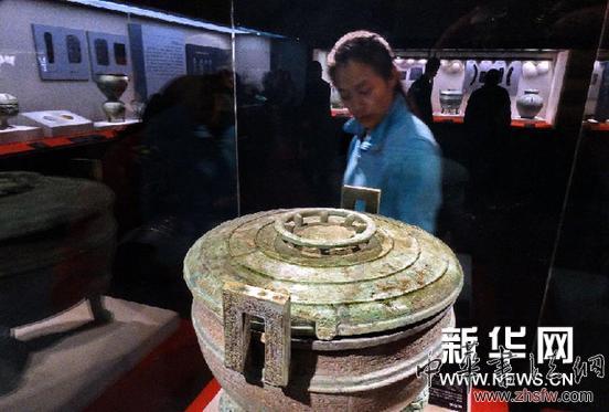 （晚报）（2）楚风汉韵——南阳文物展在京开幕