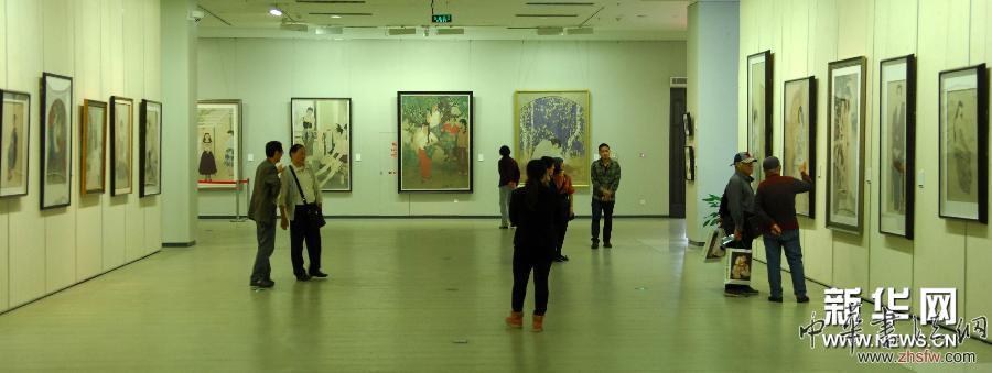 （新华网）（1）何家英画展在海南举行 