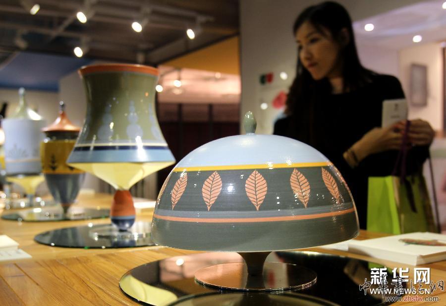 （晚报）（2）意大利艺术彩陶作品在沪展出 