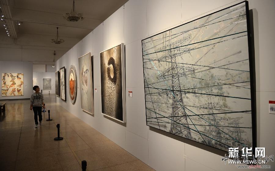 （晚报）（2）石家庄举办全国美展综合材料绘画作品展