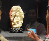 中国工艺美术大师寿山石精品亮相福州