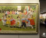 朝鲜油画展亮相石家庄 组图