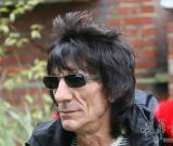 滚石吉他手经营画廊亏损50万英镑